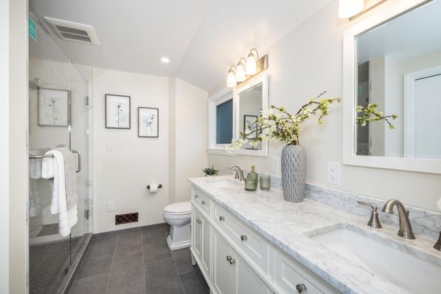 3803 Hamilton Way, Redwood City, CA 94062