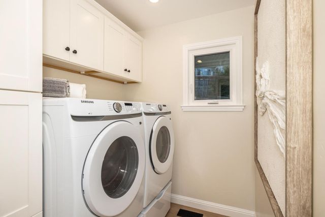 3803 Hamilton Way, Redwood City, CA 94062