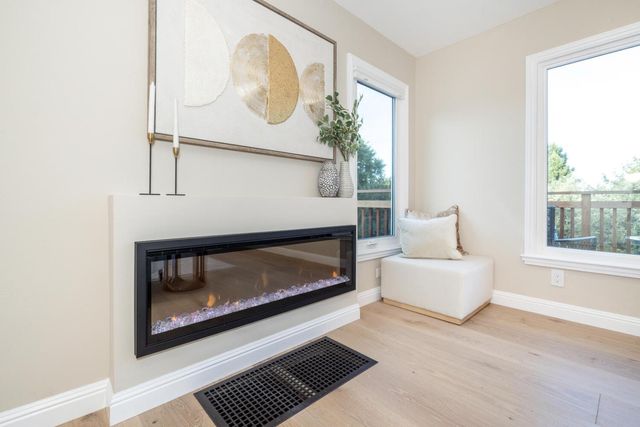 3803 Hamilton Way, Redwood City, CA 94062