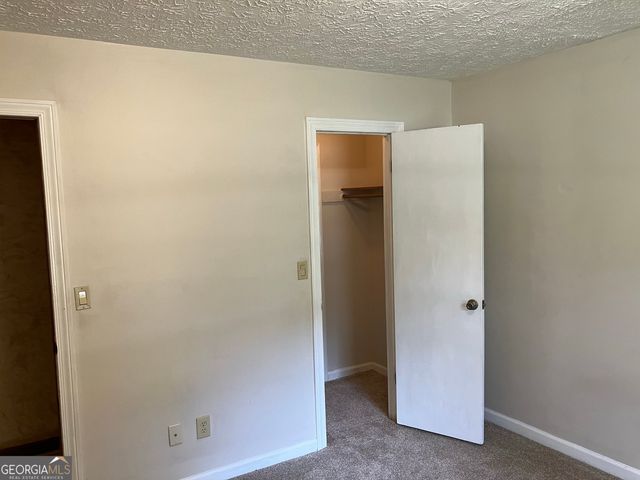 1288 Lakewood Drive NE, Conyers, GA 30013