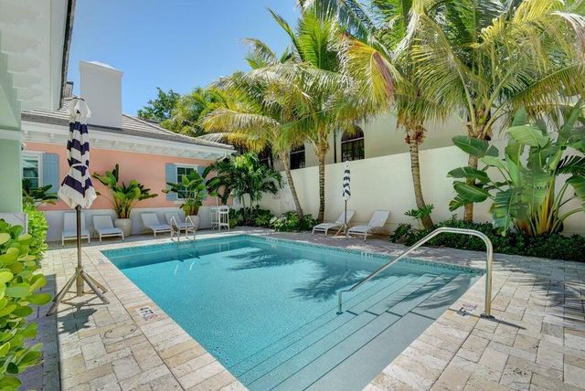 2225 S Ocean Boulevard 12-a, Delray Beach, FL 33483