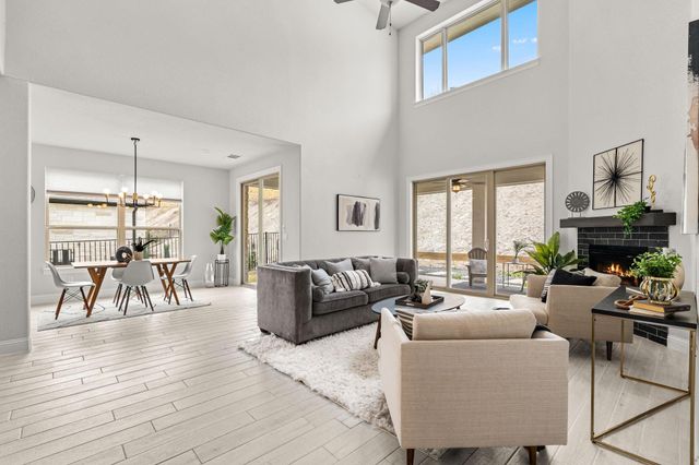 223 Baldovino SKWY, Lakeway, TX 78738