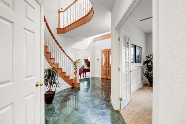 3058 Ridgeview Dr, El Dorado Hills, CA 95762