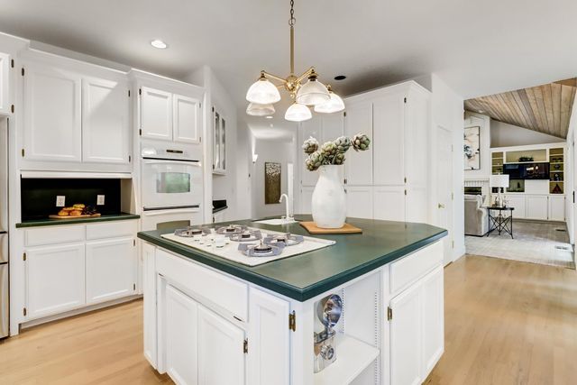 3058 Ridgeview Dr, El Dorado Hills, CA 95762