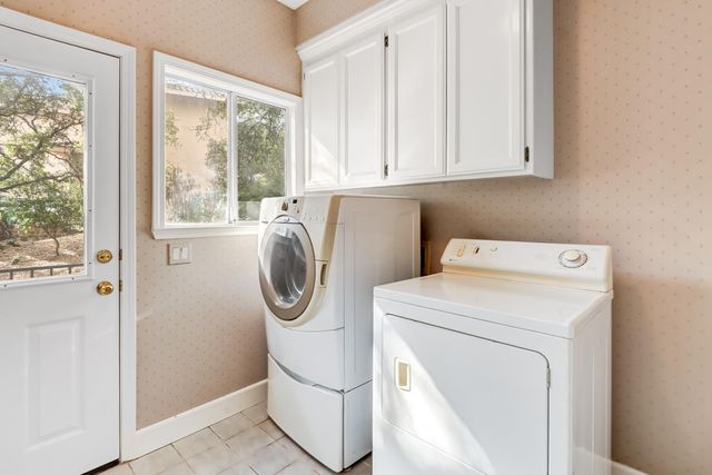 3058 Ridgeview Dr, El Dorado Hills, CA 95762