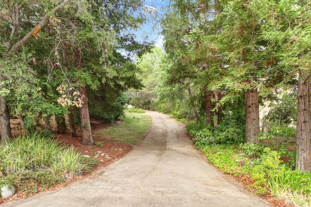 3058 Ridgeview Dr, El Dorado Hills, CA 95762