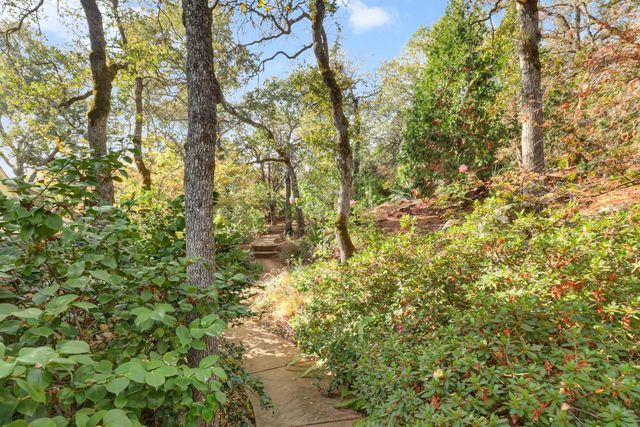 3058 Ridgeview Dr, El Dorado Hills, CA 95762