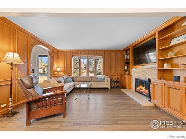 819 Gapter Road, Boulder, CO 80303