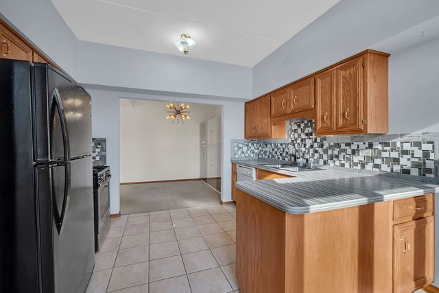 6413 Pine Trail Lane 2, Tinley Park, IL 60477