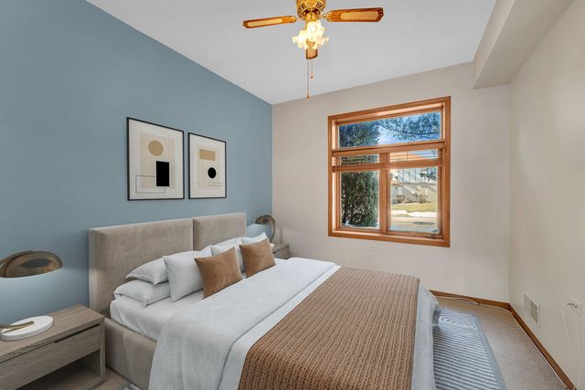 6413 Pine Trail Lane 2, Tinley Park, IL 60477