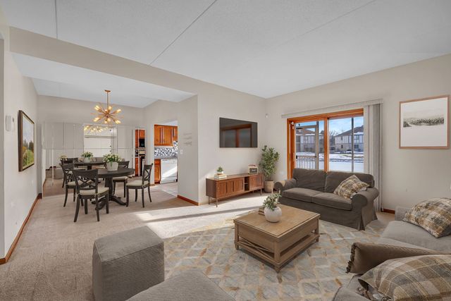 6413 Pine Trail Lane 2, Tinley Park, IL 60477