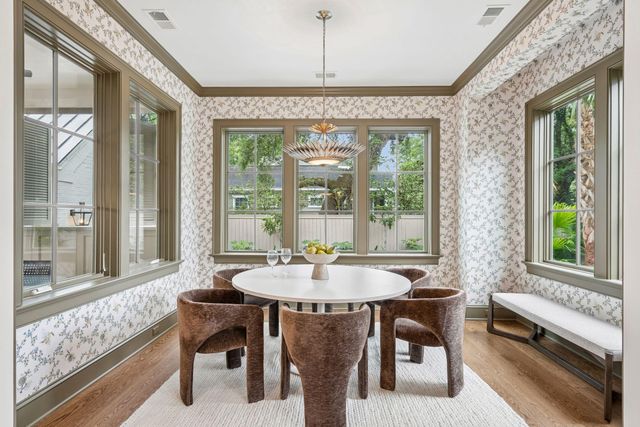 1323 Wayne Street, Mount Pleasant, SC 29464