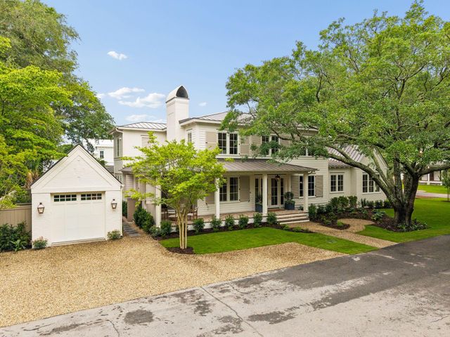 1323 Wayne Street, Mount Pleasant, SC 29464