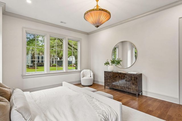 1323 Wayne Street, Mount Pleasant, SC 29464