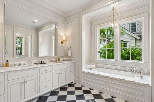 1323 Wayne Street, Mount Pleasant, SC 29464