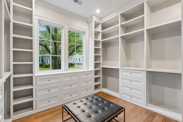 1323 Wayne Street, Mount Pleasant, SC 29464