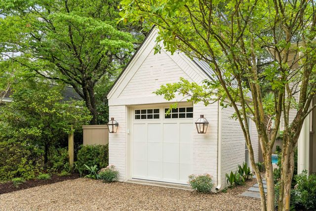 1323 Wayne Street, Mount Pleasant, SC 29464