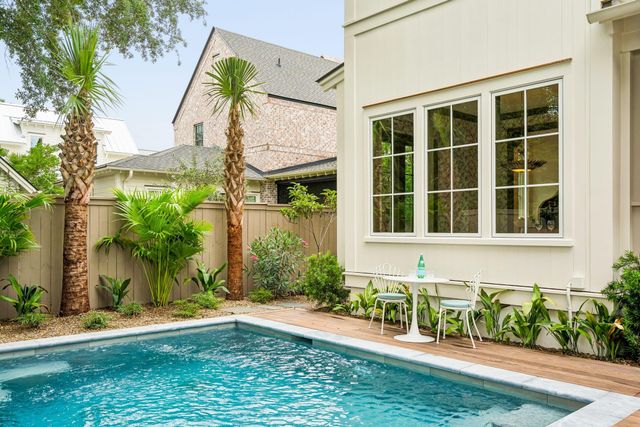 1323 Wayne Street, Mount Pleasant, SC 29464