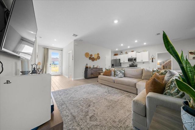 16195 SW 48TH CIRCLE, Ocala, FL 34473