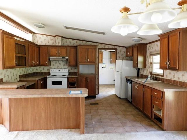 350 TRAM ESTATES Lane, Malvern, AR 72104