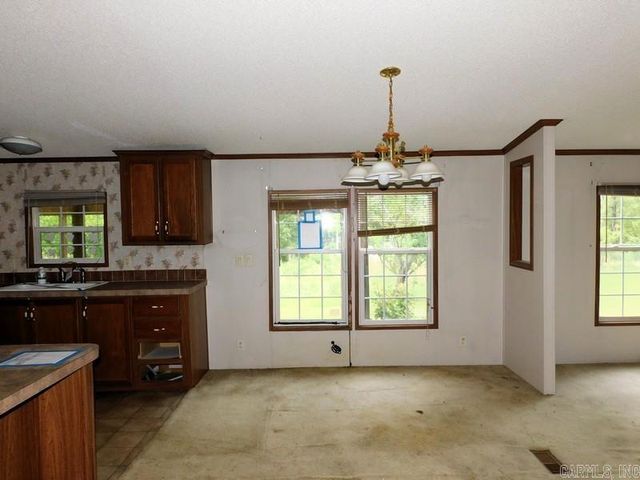 350 TRAM ESTATES Lane, Malvern, AR 72104