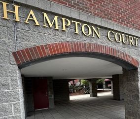 20 Hampton Ave 160, Northampton, MA 01060