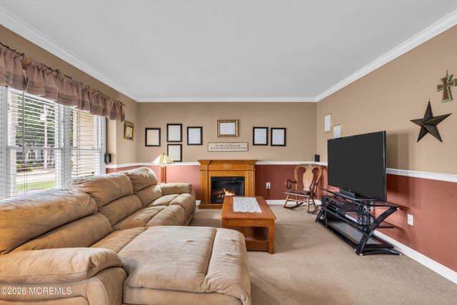 143 Lakewood Avenue, Lanoka Harbor, NJ 08734