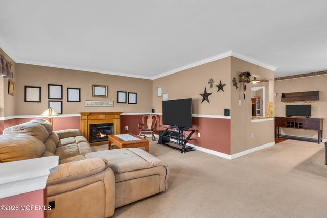 143 Lakewood Avenue, Lanoka Harbor, NJ 08734
