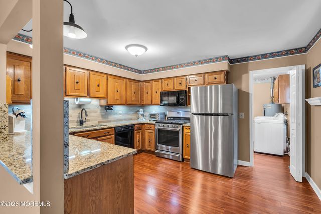 143 Lakewood Avenue, Lanoka Harbor, NJ 08734