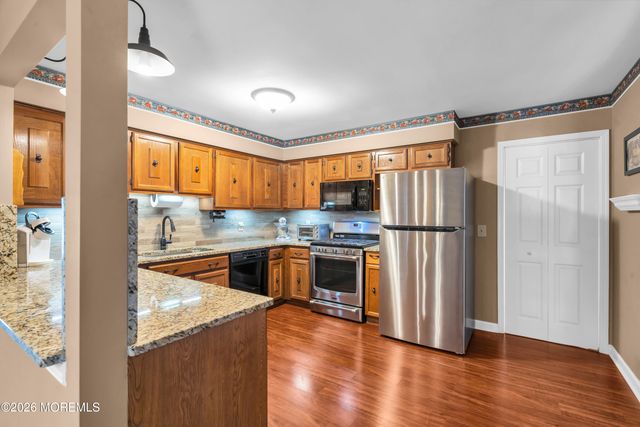 143 Lakewood Avenue, Lanoka Harbor, NJ 08734