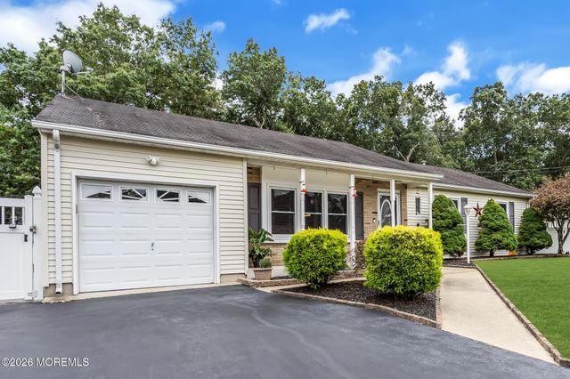 143 Lakewood Avenue, Lanoka Harbor, NJ 08734