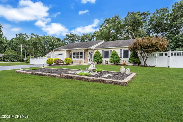 143 Lakewood Avenue, Lanoka Harbor, NJ 08734