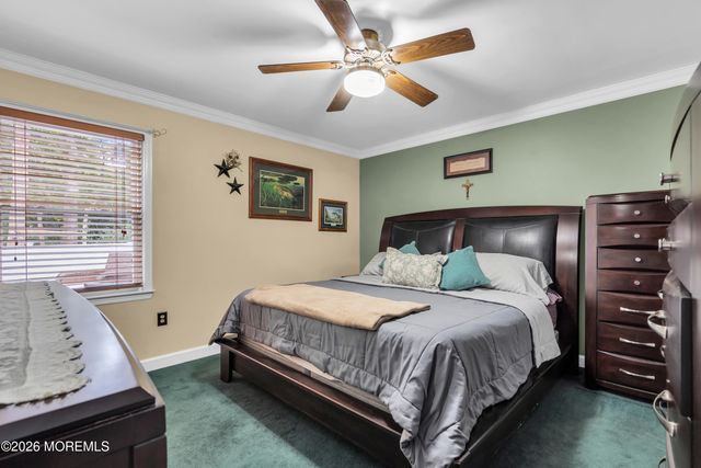 143 Lakewood Avenue, Lanoka Harbor, NJ 08734