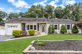 143 Lakewood Avenue, Lanoka Harbor, NJ 08734