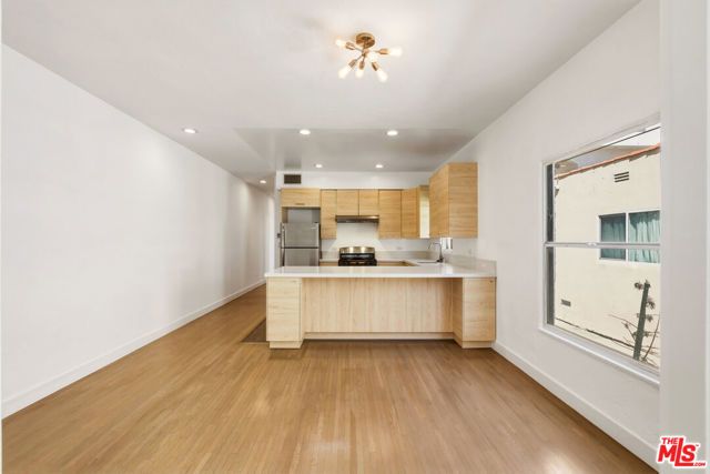 3429 Edgehill Drive 1, Los Angeles, CA 90018