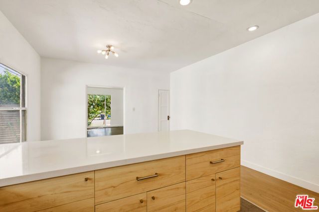 3429 Edgehill Drive 1, Los Angeles, CA 90018
