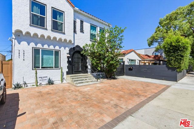 3429 Edgehill Drive 1, Los Angeles, CA 90018