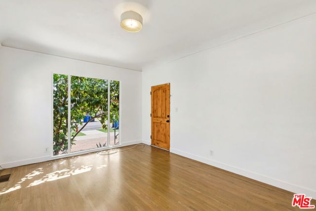 3429 Edgehill Drive 1, Los Angeles, CA 90018