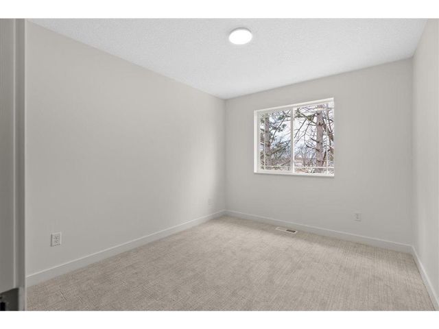 425 W 8th Street #22, New Richmond, WI 54017