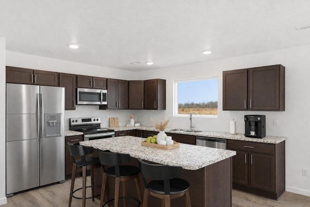 4084 E Wilson's Valley Boulevard, Brookline, MO 65619
