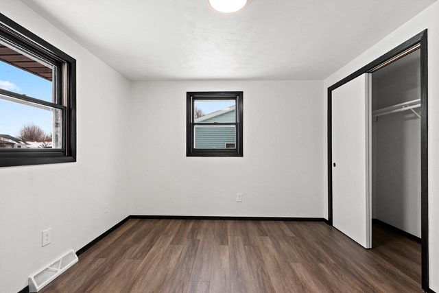 409 EASY STREET, Green Bay, WI 54311