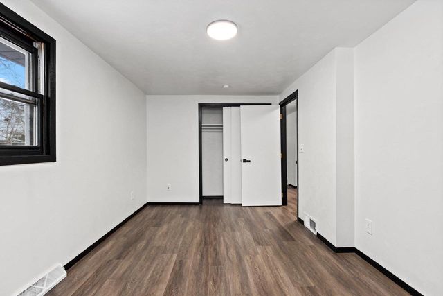 409 EASY STREET, Green Bay, WI 54311