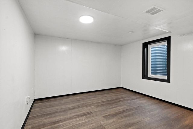 409 EASY STREET, Green Bay, WI 54311