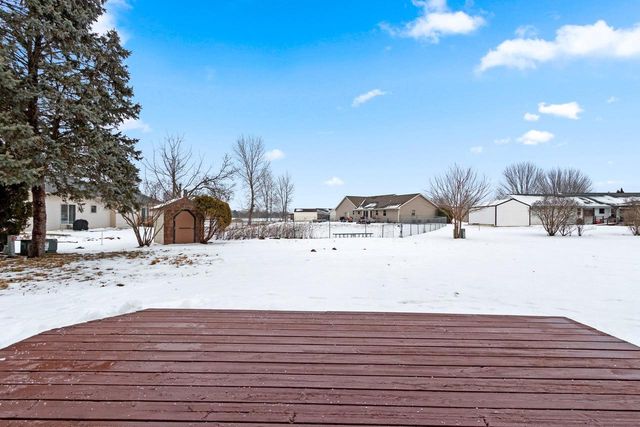 409 EASY STREET, Green Bay, WI 54311