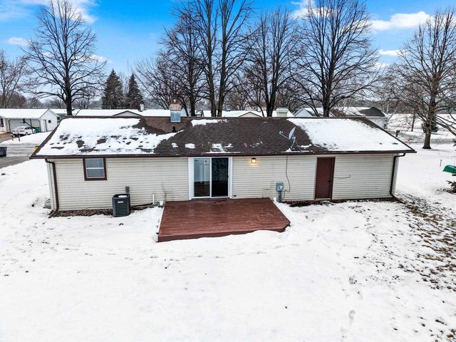409 EASY STREET, Green Bay, WI 54311