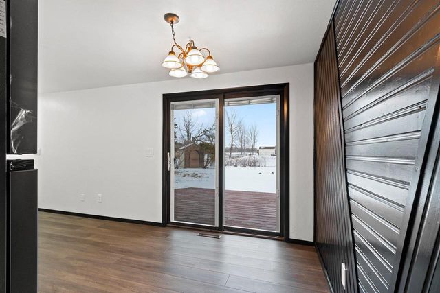 409 EASY STREET, Green Bay, WI 54311