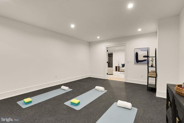 9105 SEVEN LOCKS RD, Bethesda, MD 20817