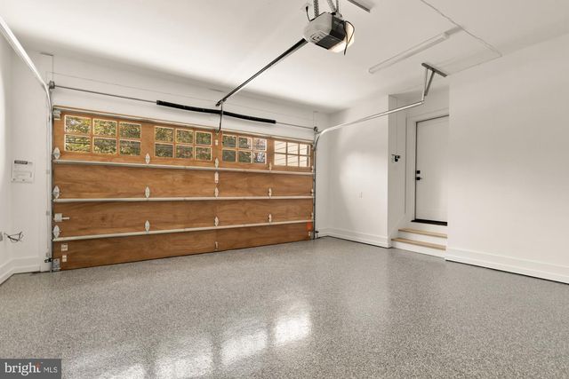 9105 SEVEN LOCKS RD, Bethesda, MD 20817