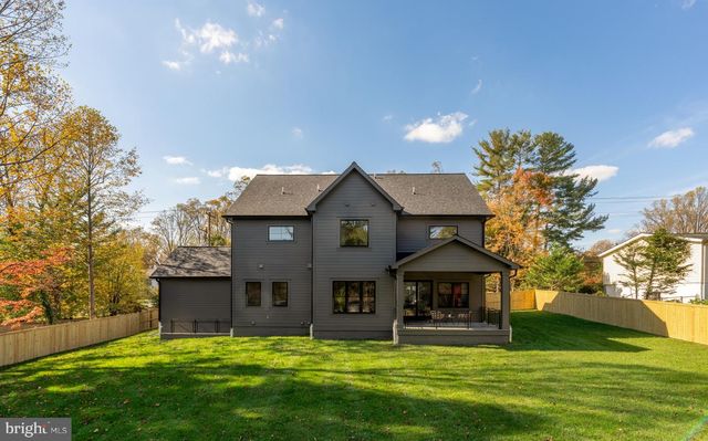 9105 SEVEN LOCKS RD, Bethesda, MD 20817