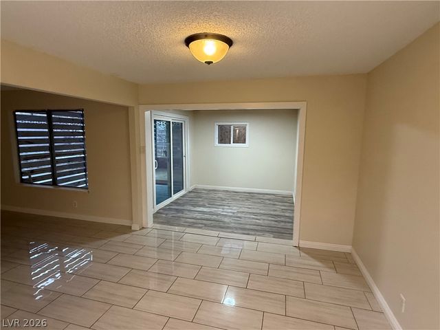 8916 Torcello Drive, Las Vegas, NV 89117